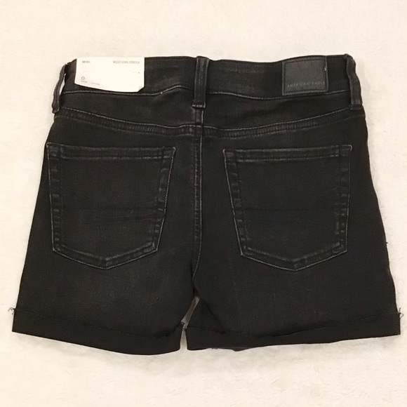 American Eagle 0 NWT Midi Denim Women’s Shorts Black Cuffed Button Fly Stretch - Picture 3 of 9